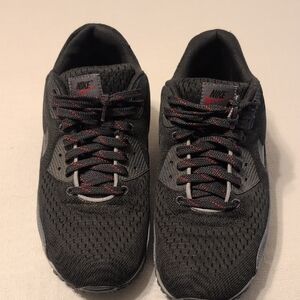 Nike Men's Black and Gray Sneakers with Red Accents